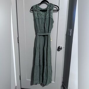 Elegant Green Lace Maxi Dress